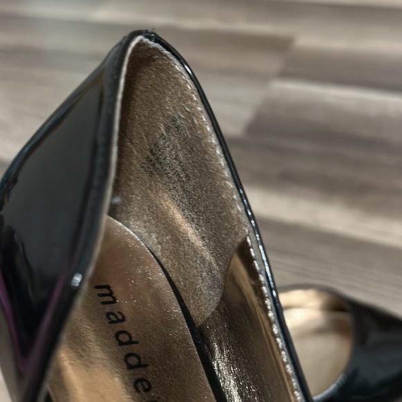 Madden Girl Black Pumps / Heels - Picture 6 of 9